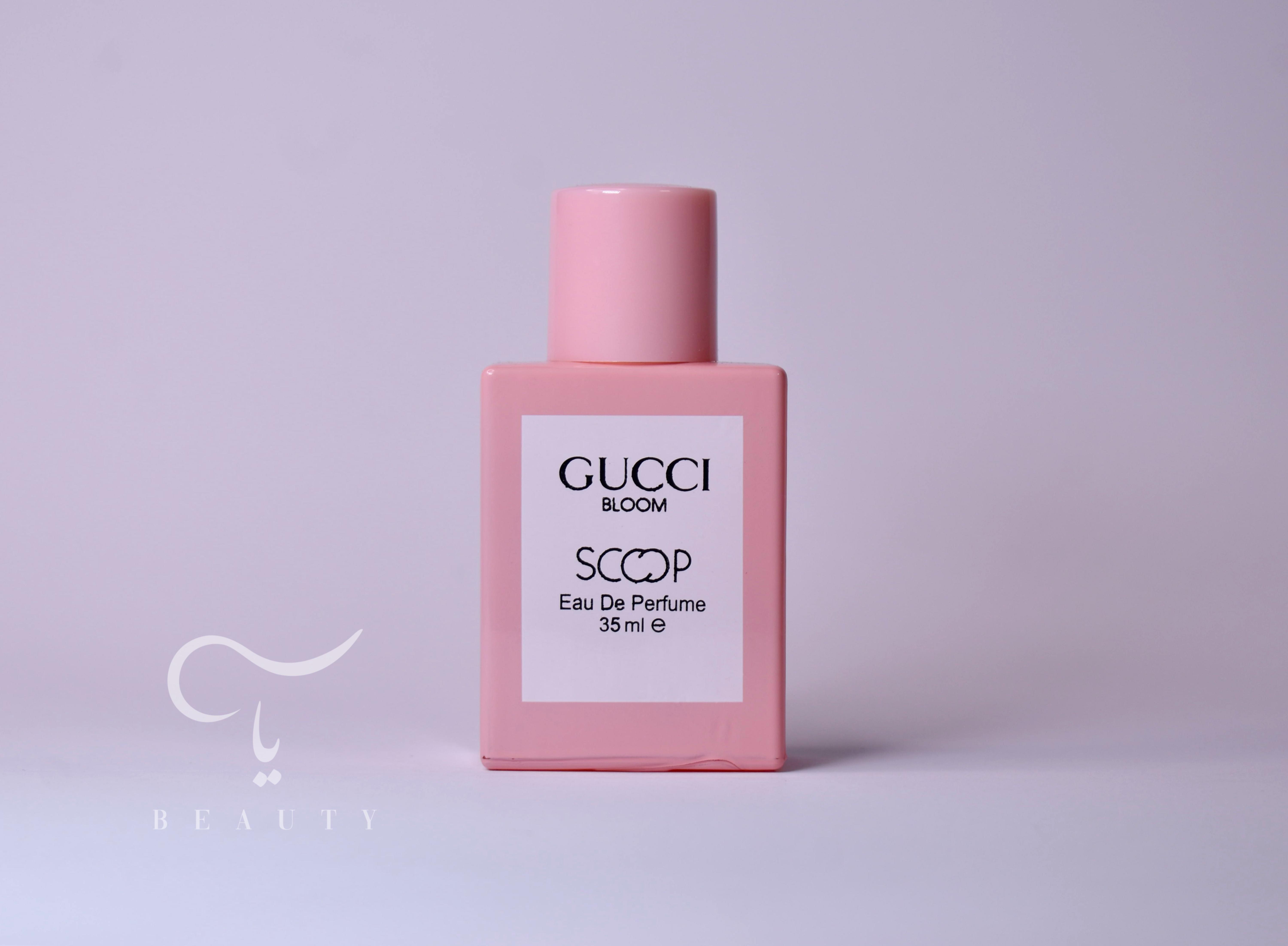 ادکلن گوچی فلورا زنانه ۳۰ میل با رایحه گلی و ملایم