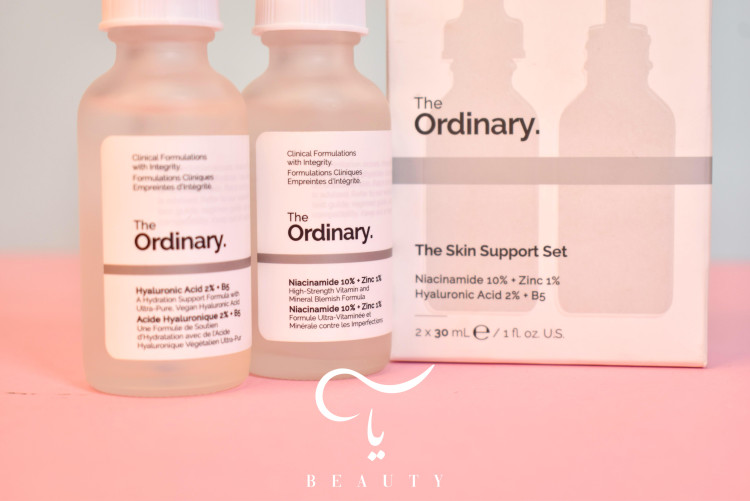 پک دوقلوی سرم اوردینری شامل سرم نیاسینامید و هیالورونیک اسید، مناسب کنترل چربی، رفع جوش و آبرسانی پوست