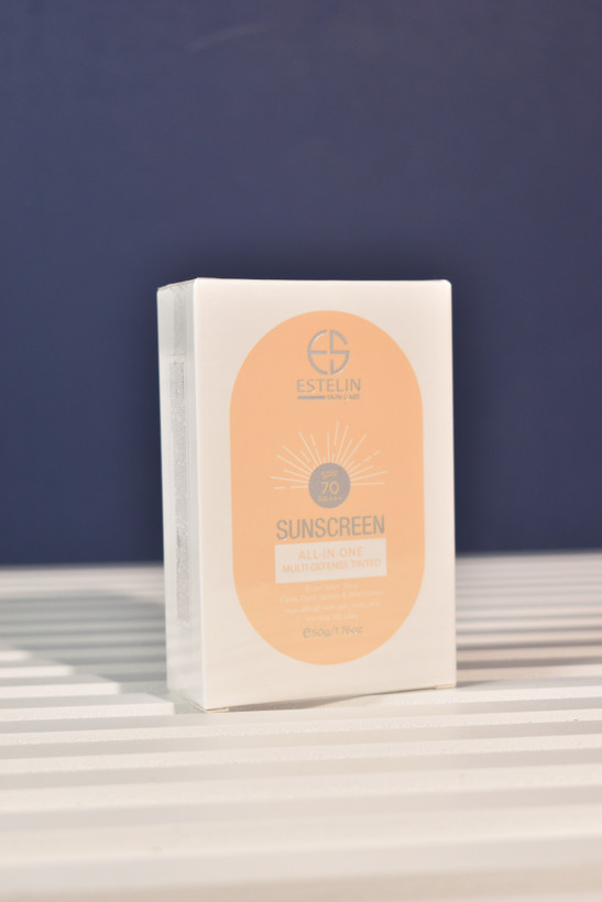 بافت سبک و جذب سریع کرم ضدآفتاب استلین روی پوست