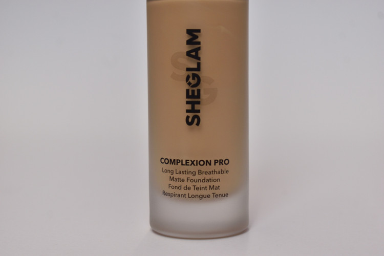 تصویر کرم پودر مات شیگلم Sheglam برای پوست چرب